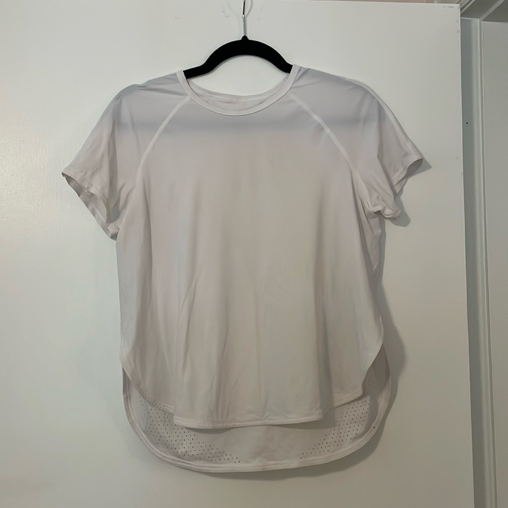 White breathable Lululemon Tee